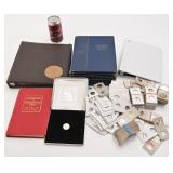 Lot numismatique, dont livres et cartable pour
