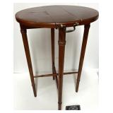 Table d'appoint pliable, en cerisier,