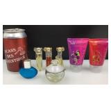 5 petits parfums / eaux de parfum et 2 gels