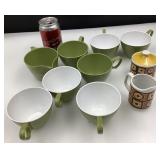 Tasses Dorchester et crémier et sucrier