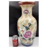 *Vase d'inspiration asiatique, 18''