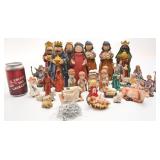 Lot de figurine de la nativité variées