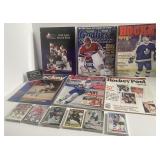 Lot de magazines sur le hockey, avec cartes