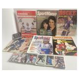 Lot de magazines sur le hockey, avec cartes