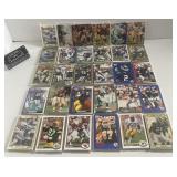 Environ 600 cartes de football
