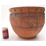Jardinière en terracota, diamètre : 16''