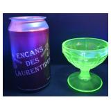 Coupe à glace en ouraline / verre d'uranium