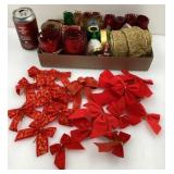 Lot de rubans et de boucles de Noël, vintage
