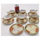 Tasses et soucoupes en fine porcelaine Nippon,
