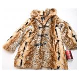 Manteau en fausse fourrure, grandeur médium