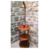 *Meuble / lampe, à 3 tablettes, en bois,