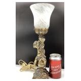 Petite lampe chérubin, en métal et en verre,