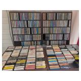 Lot de cassettes audio, majoritairement country,