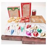 Lot d'anciennes boules de Noël, en verre