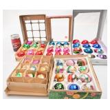 Lot d'anciennes boules de Noël, essentiellement