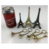 Collection de tours Eiffel, en métal non