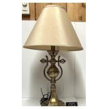 Lampe en laiton, lourde, fonctionnelle, ampoules