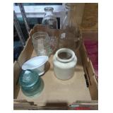 Dad's root beer berry bottles glass insulator