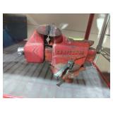 Craftsman number 506 made United States vise
