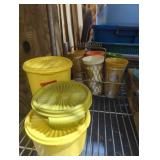 Retro Tupperware MCM glass with wire carrier