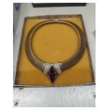 Vintage Oscar De La Renta necklace in org box