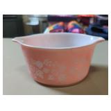 Pyrex Cinderella Gooseberry Pink casserole  no