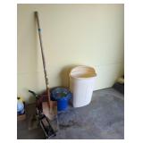 Automotive jack trash can shovel