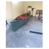 Old town Canoe w/life preservers oars 16'