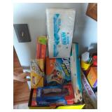 Ziplocs napkins foil etc