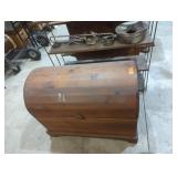 Dome top maple wood trunk needs hinge repair