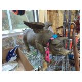 Yard art flying pig 18' composite