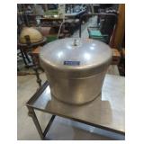 Maid of Honor pressure cooker