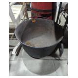 Cast iron kettle 20 1/2' x 14' very nice