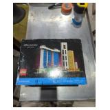 Lego Architecture Singapore new in box
