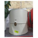 Beauty School styrofoam head with wig and