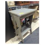 Small endstand country primitive theme