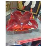 Beautiful art glass cigar ashtray