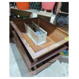 Lot of three lights fixtures