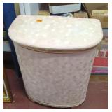 Vintage laundry hamper