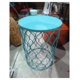 Mid-Century style and stand metal 22'x16'