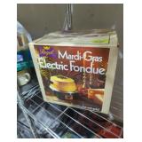 Regal Mardi-gras Electric Fondue Harvest Gold