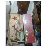 Country primitive lot Christmas. Adorable bench