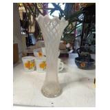 Jefferson swung opalescent vase 11'