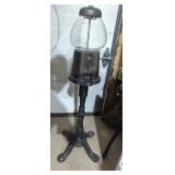 Modern coin-op bubblegum machine cast metal base