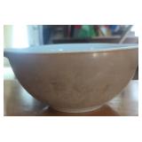 Pyrex brown & gold Cinderella bowl