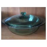 Anchor Hocking casserole dish 2. Quart