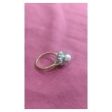 14K gold ring size 6 3/4 pearl accent