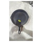 Wagner no. 9 cast iron skillet