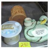 Apothecary and shelf sitter lot