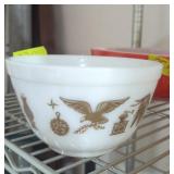 Pyrex Early American mixing bowl 5.5'x3'
